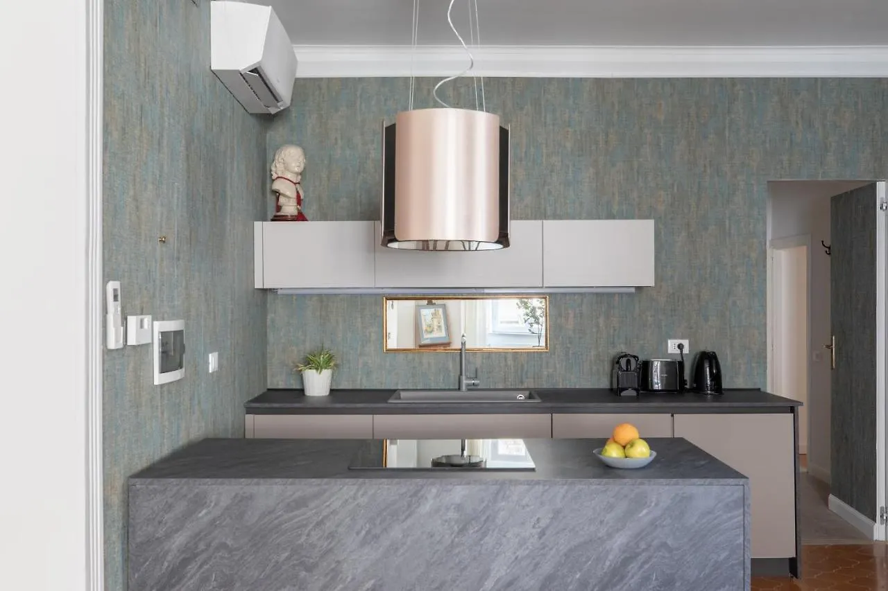 רומא Iflat Modern Apartment In The Monti Area